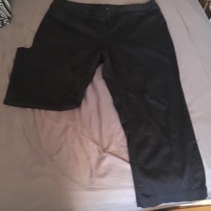 Mid calf black pants